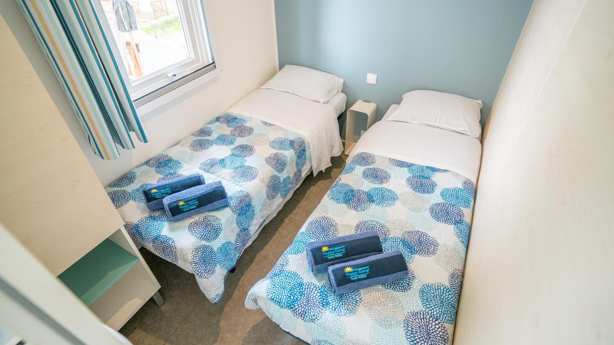 Happy Camp Mobile Homes In Butterfly Camping Village 페스키에라델가르다 외부 사진